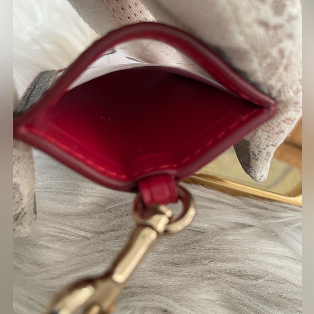 Coach Brown Signature Cardholder with Red Trim and Gold Hardware Unisex - Picture 7 of 8
